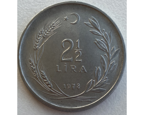 Турция 2 1/2 лиры 1978 год .